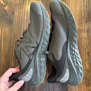 New Balance Arishi Charcoal and Black Athletic Sneakers